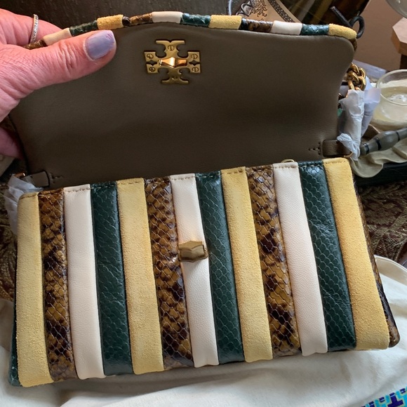 Authentic TORY BURCH Napa leather/Snakeskin/Suede turnlock flap Crosby - Picture 5 of 16